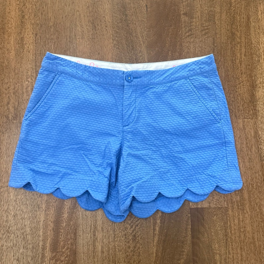 Lilly Pulitzer The Buttercup Short Blue Seersucker Scallop Hem Cotton Womens 6